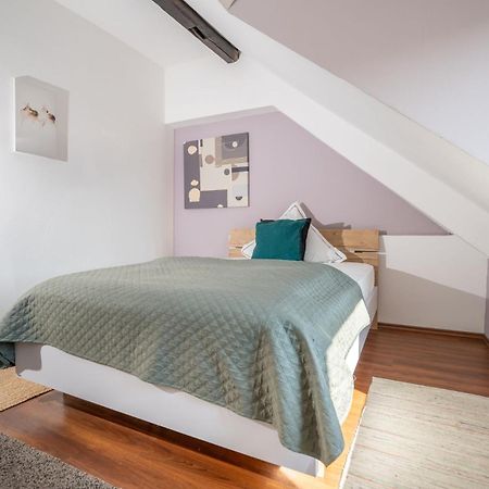12: Privatzimmer Fuer Reisende Durch Koblenz Koblenz  Exterior foto
